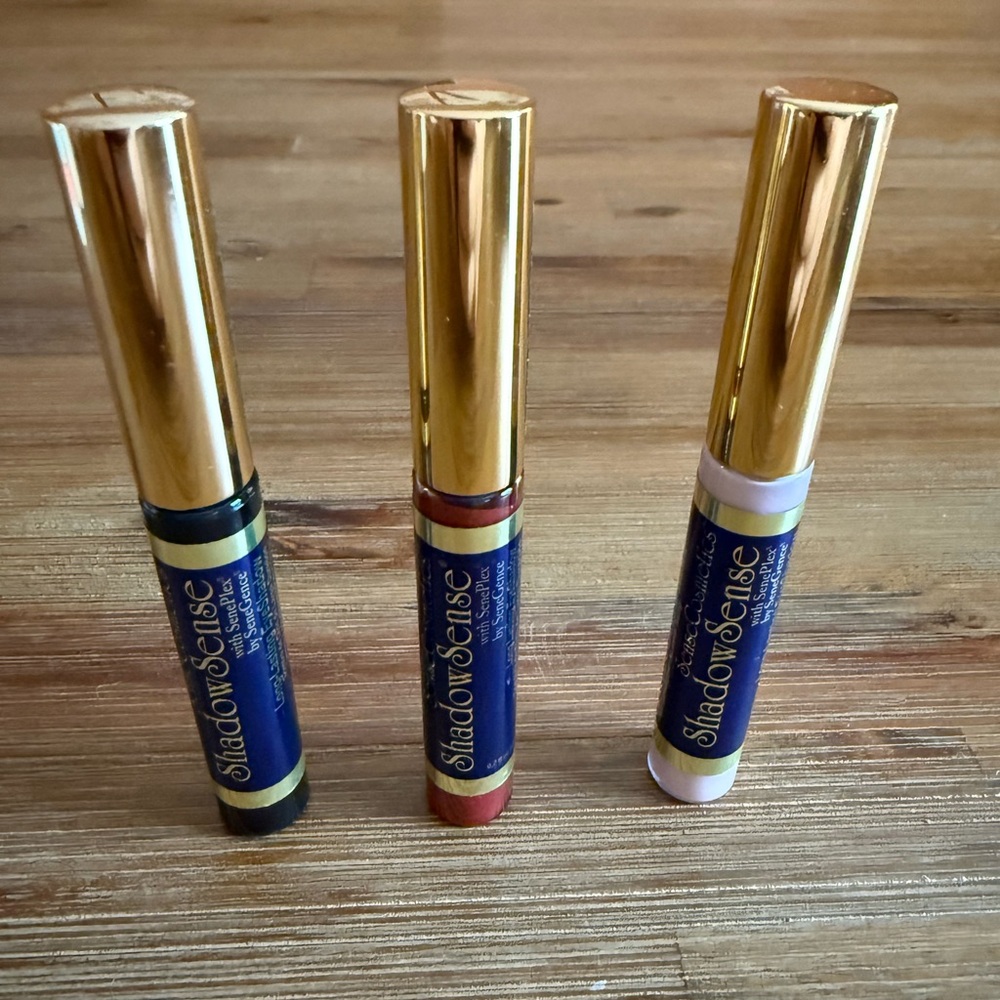 Bundle of 3! New shadowsense !